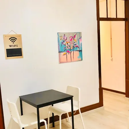 بيت شباب Private 202 In Da Fonte فيغيورا دا فوز