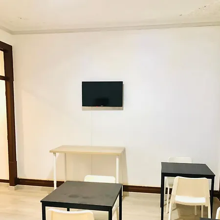 Private 202 In Da Fonte Hostel Figueira da Foz